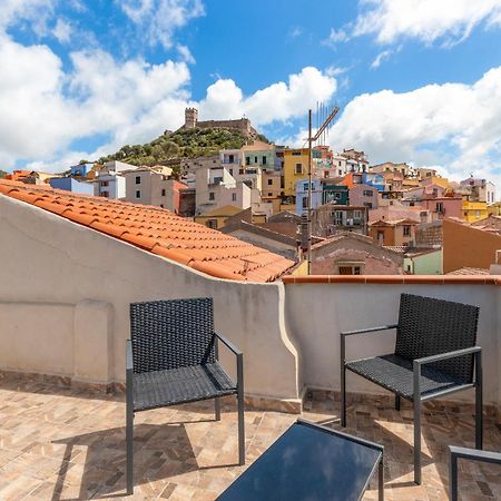 Casa Rocca Lägenhet Bosa Exteriör bild